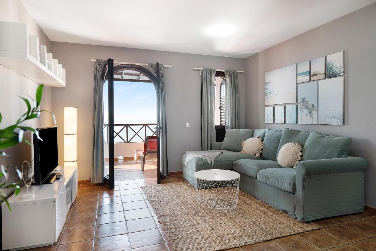Apartamentos La Estrella III Playa Blanca  Luaran gambar